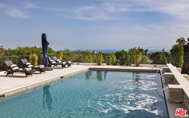 1465 E Mountain Drive, Santa Barbara, CA 93108