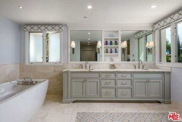 1465 E Mountain Drive, Santa Barbara, CA 93108