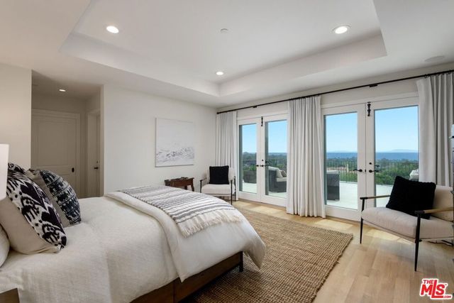 1465 E Mountain Drive, Santa Barbara, CA 93108