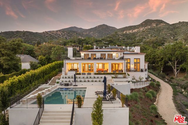 1465 E Mountain Drive, Santa Barbara, CA 93108