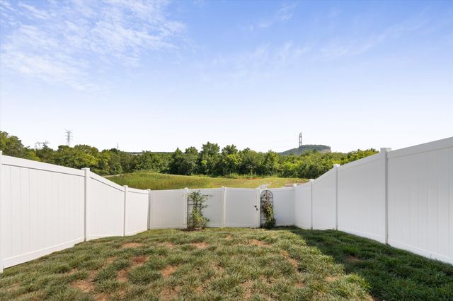 316 Tompkins Lane, Gallatin, TN 37066