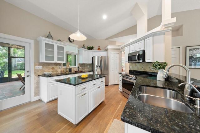 1211 WILLOWICK CIRCLE, Safety Harbor, FL 34695