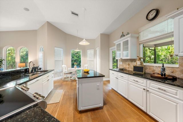 1211 WILLOWICK CIRCLE, Safety Harbor, FL 34695