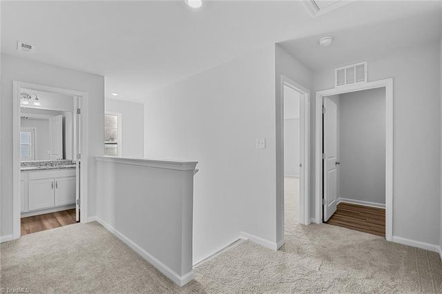 546 Raspberry Hill Road, Winston-salem, NC 27106