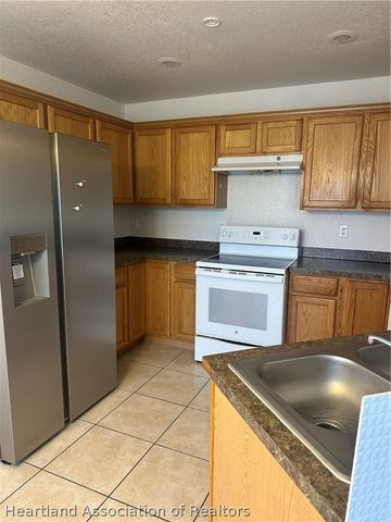 5701 Granada Boulevard, Sebring, FL 33872