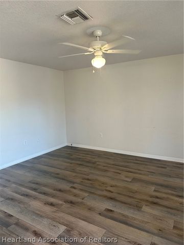 5701 Granada Boulevard, Sebring, FL 33872