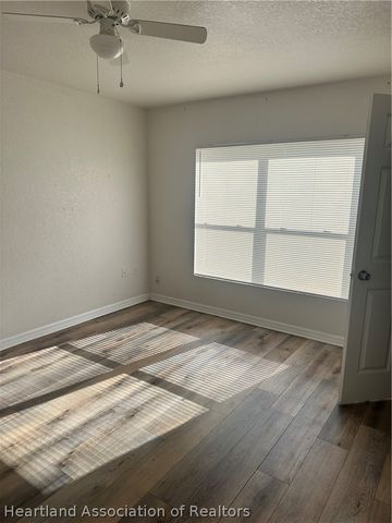 5701 Granada Boulevard, Sebring, FL 33872