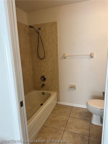 5701 Granada Boulevard, Sebring, FL 33872