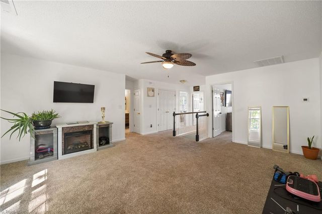 1004 Wyndfall Drive, Kernersville, NC 27284