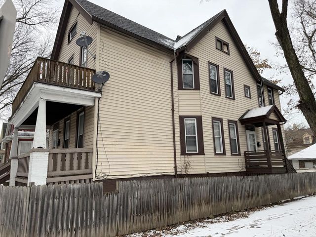 1036 S 20th STREET, Milwaukee, WI 53204