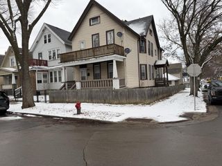 1036 S 20th STREET, Milwaukee, WI 53204