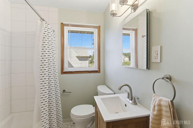 38 Harkins Street, South Amboy, NJ 08879