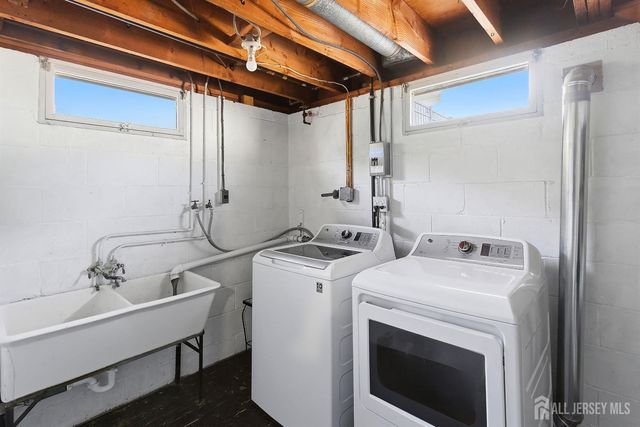 38 Harkins Street, South Amboy, NJ 08879
