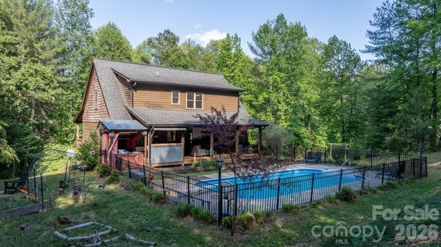 3355 Helton Hartley Place, Lenoir, NC 28645