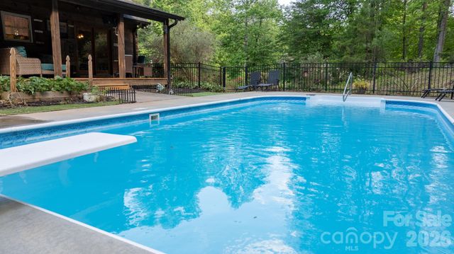 3355 Helton Hartley Place, Lenoir, NC 28645
