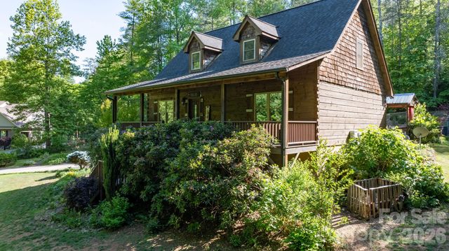3355 Helton Hartley Place, Lenoir, NC 28645
