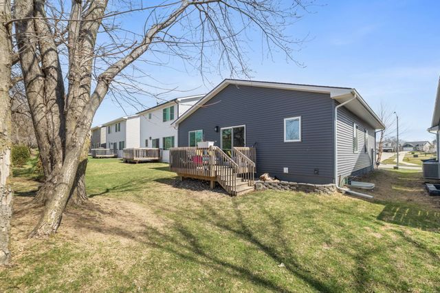 4616 167th Street, Urbandale, IA 50323
