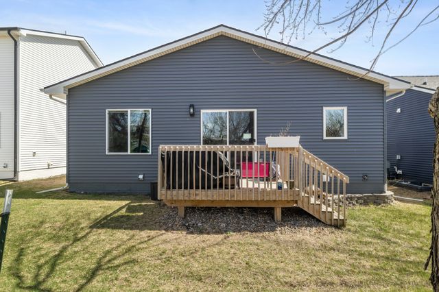 4616 167th Street, Urbandale, IA 50323