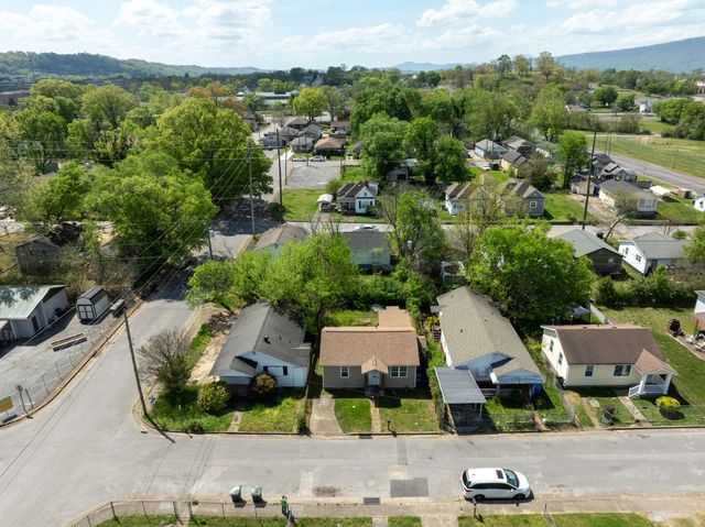 1914 Raulston Street, Chattanooga, TN 37404