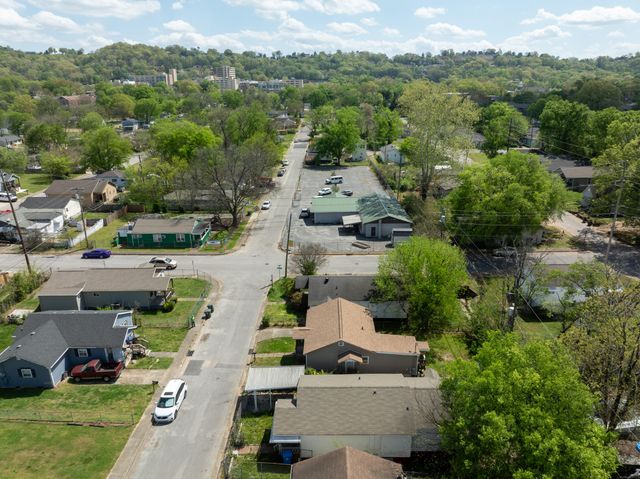 1914 Raulston Street, Chattanooga, TN 37404