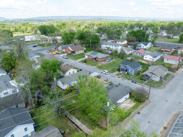 1914 Raulston Street, Chattanooga, TN 37404