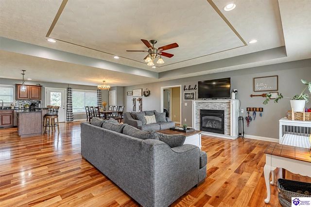 311 Graceland Trail, Elizabethtown, KY 42701