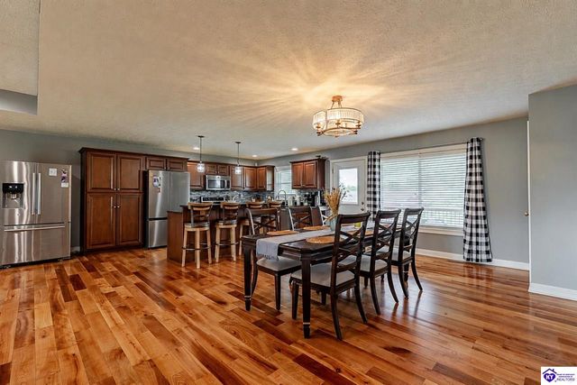 311 Graceland Trail, Elizabethtown, KY 42701
