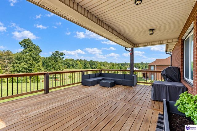 311 Graceland Trail, Elizabethtown, KY 42701