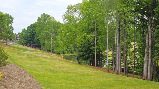 118 N Woodfin Drive, Inman, SC 29349