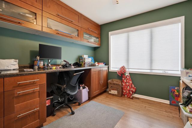 2914 Morningside Drive, Crown Point, IN 46307