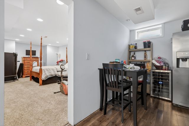2914 Morningside Drive, Crown Point, IN 46307