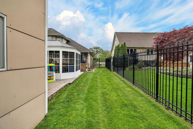2914 Morningside Drive, Crown Point, IN 46307
