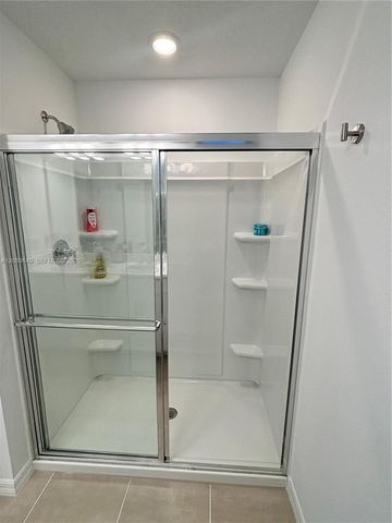 8768 Daybreak 8768, Sarasota, FL 34241