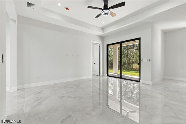 2348 72nd AVE NE, Naples, FL 34120