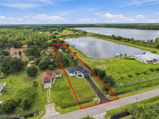 2348 72nd AVE NE, Naples, FL 34120