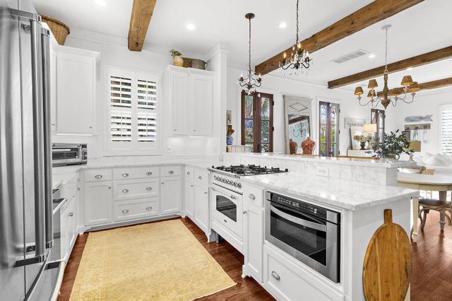 34 Krier Lane, Mount Pleasant, SC 29464