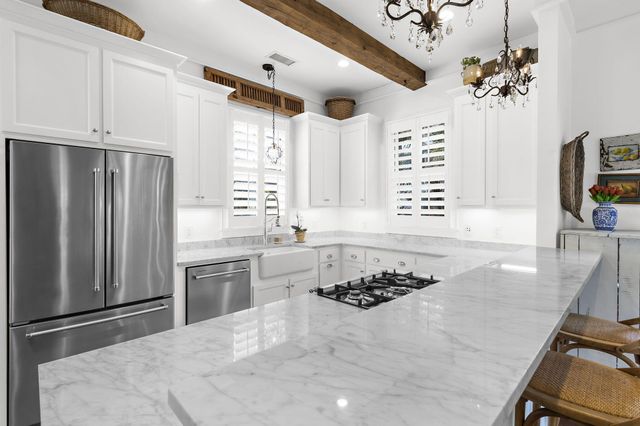 34 Krier Lane, Mount Pleasant, SC 29464