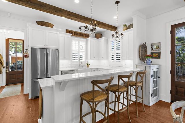 34 Krier Lane, Mount Pleasant, SC 29464