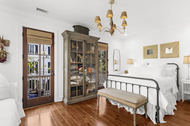 34 Krier Lane, Mount Pleasant, SC 29464