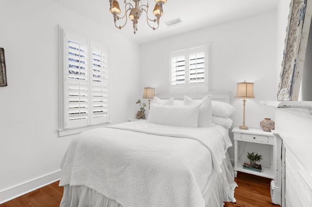 34 Krier Lane, Mount Pleasant, SC 29464