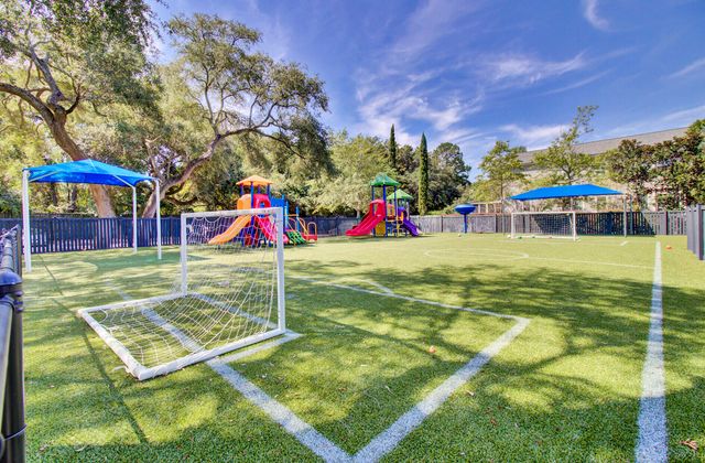 34 Krier Lane, Mount Pleasant, SC 29464