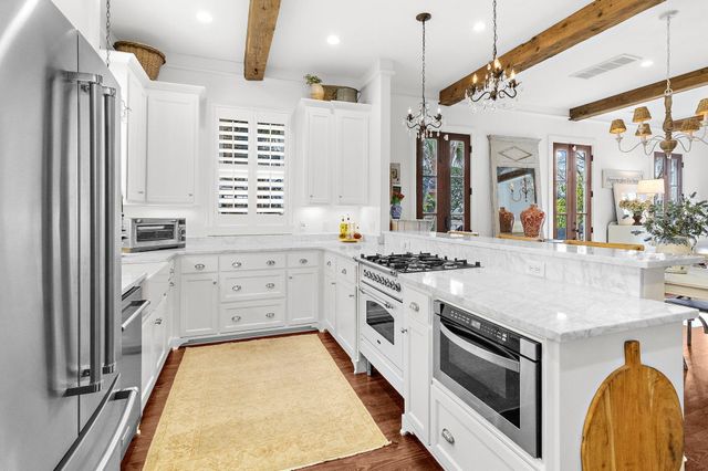 34 Krier Lane, Mount Pleasant, SC 29464