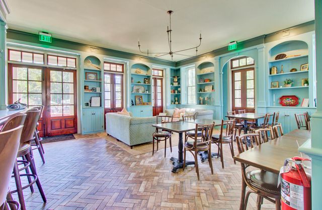 34 Krier Lane, Mount Pleasant, SC 29464