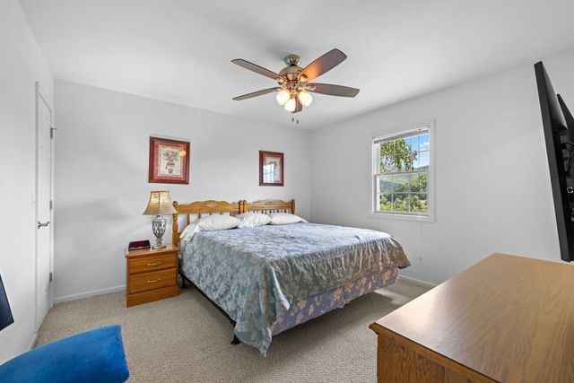 533 Lemons Branch Road, Bryson City, NC 28713