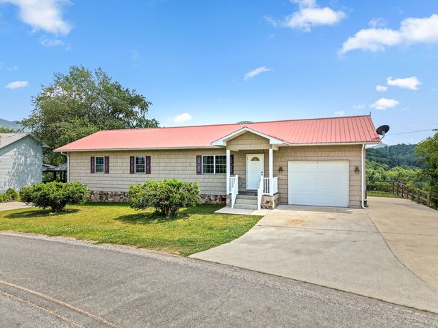 533 Lemons Branch Road, Bryson City, NC 28713