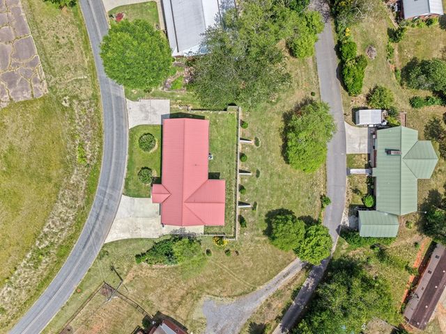 533 Lemons Branch Road, Bryson City, NC 28713