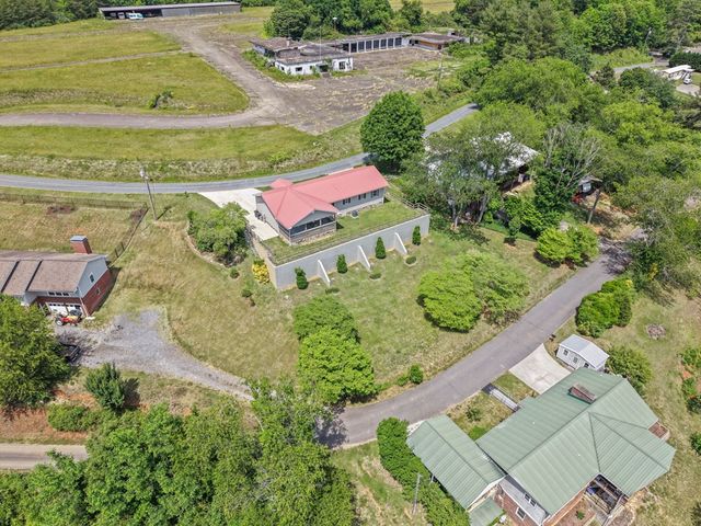 533 Lemons Branch Road, Bryson City, NC 28713