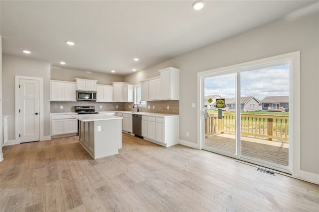 1207 NW Jackson Drive, Ankeny, IA 50023