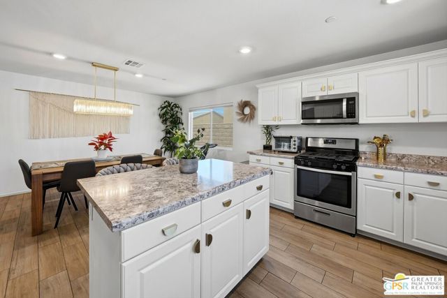 67561 Rio Largo Road, Cathedral City, CA 92234