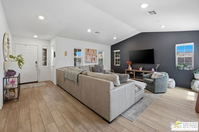 67561 Rio Largo Road, Cathedral City, CA 92234